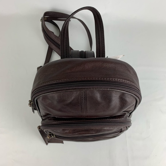 Canyon Outback Leather Brown Backpack - Picture 2 of 8